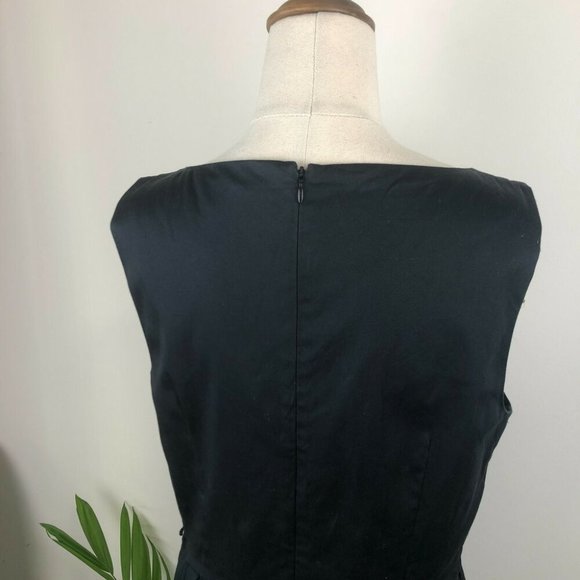 Jacqui E Black Floral Fit Flare Dress Size 12 Sleeveless Corporate Formal V Neck - Picture 5 of 7